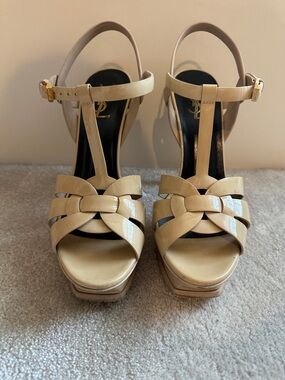 Saint Laurent Beige Patent Leather Woven T‑Strap Platform Sandals